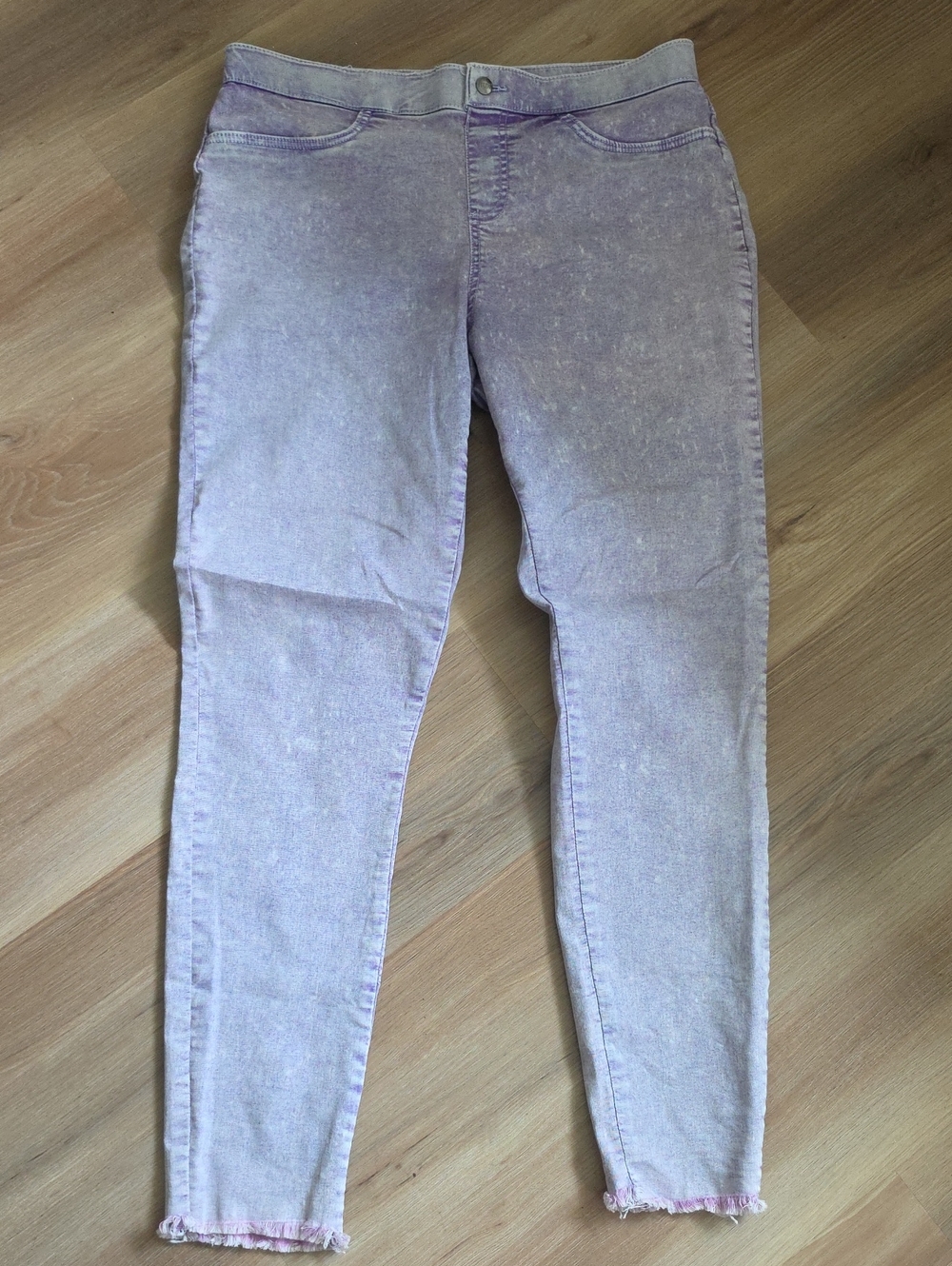 HUE Lavender Skinny Jeans